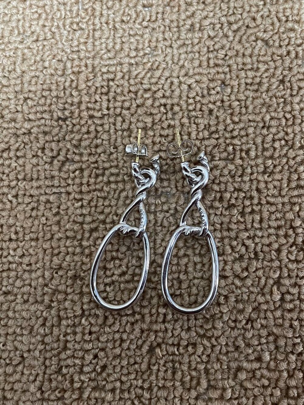 David Yurman 8 Shape Earrings in Sterling Silver D.Y 925